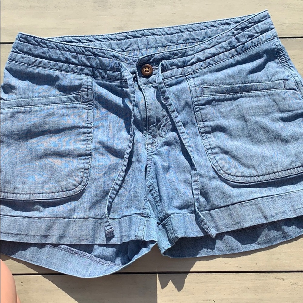 The North Face Linen shorts